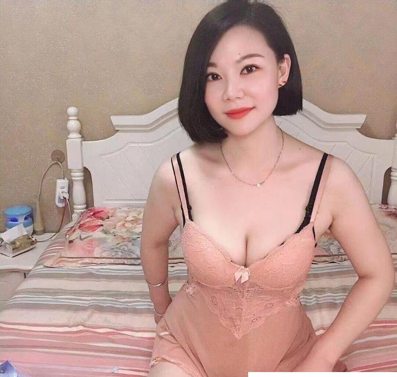 静安妩媚风韵熟女