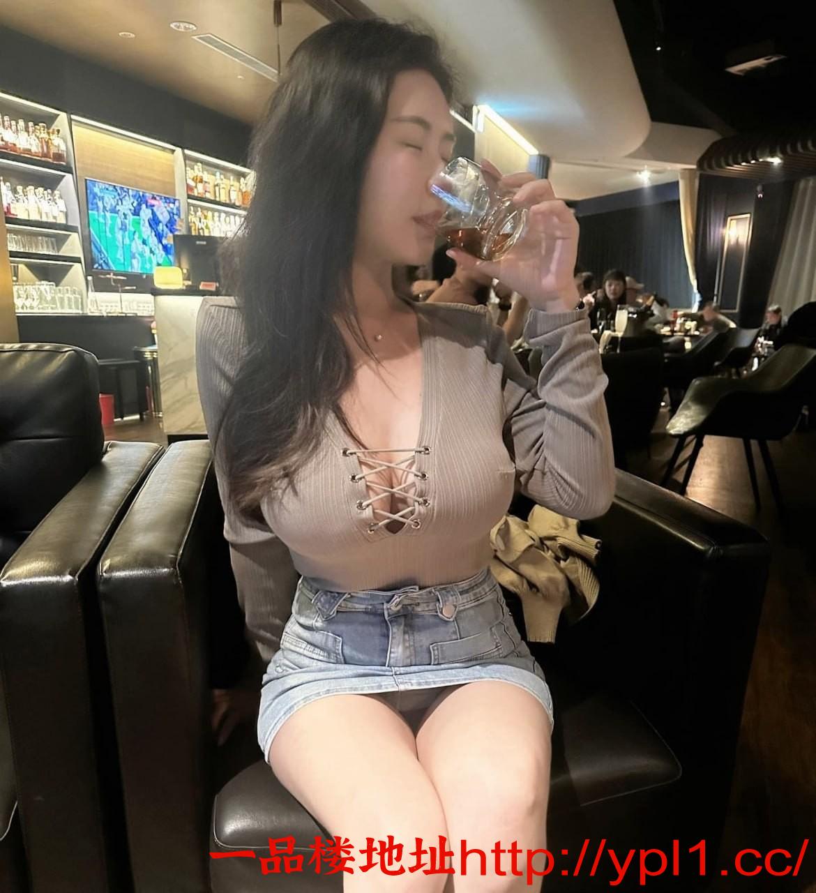 极品身材 粉红色阴唇 透明汁水多很会爱