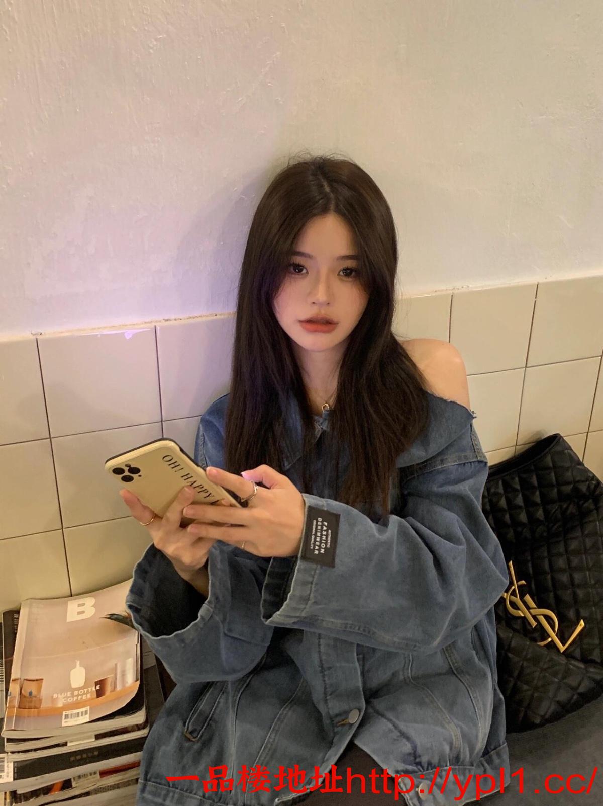 叙州区超嫩的妹妹逼很紧刚开发出来很敏感 可上门