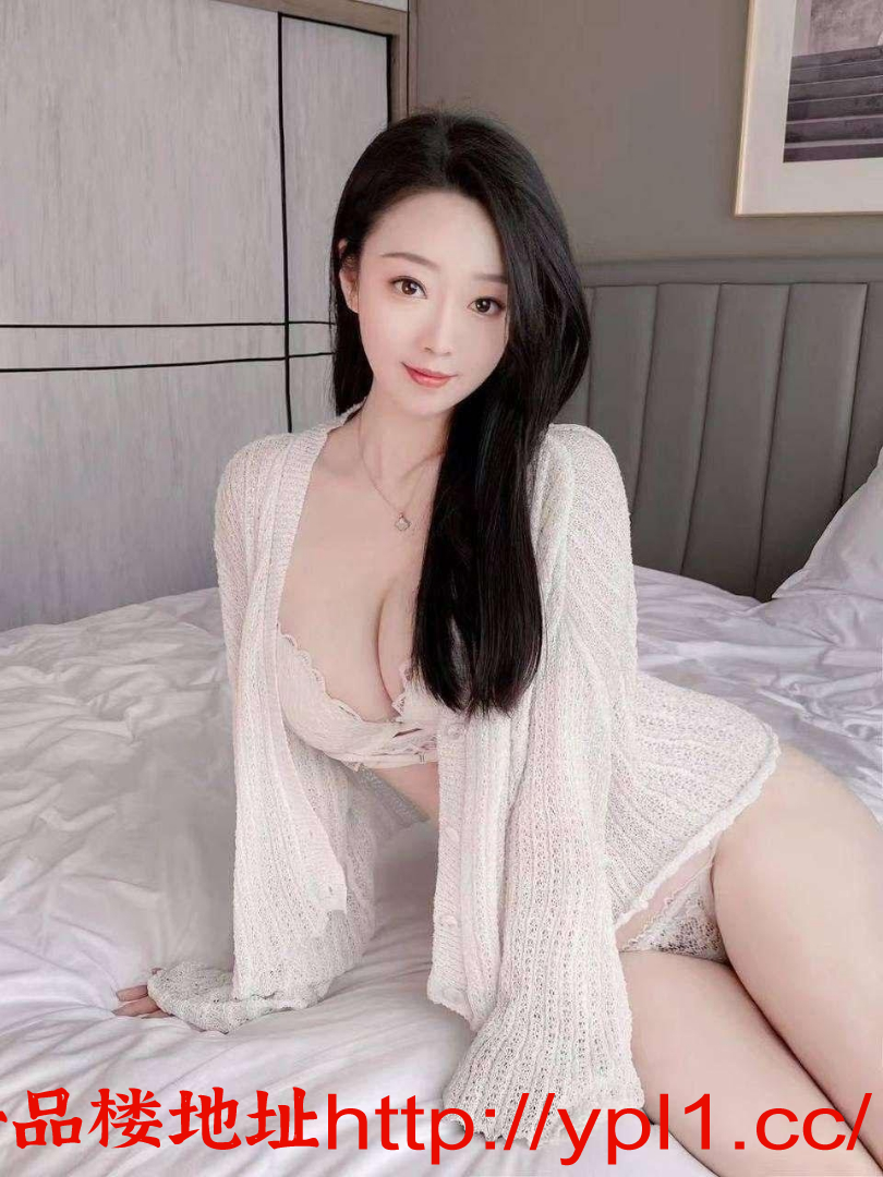 纯欲兼职骚气小妹