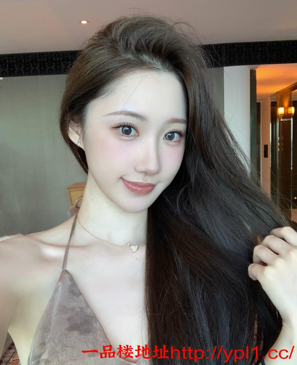 粉嫩丰满口爆小姐姐下面嫩滑会潮喷