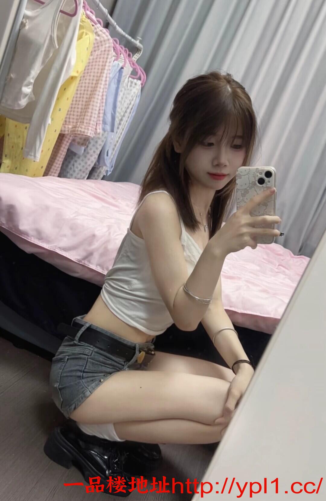 极品淫女制服诱人主动榨精（可外出）