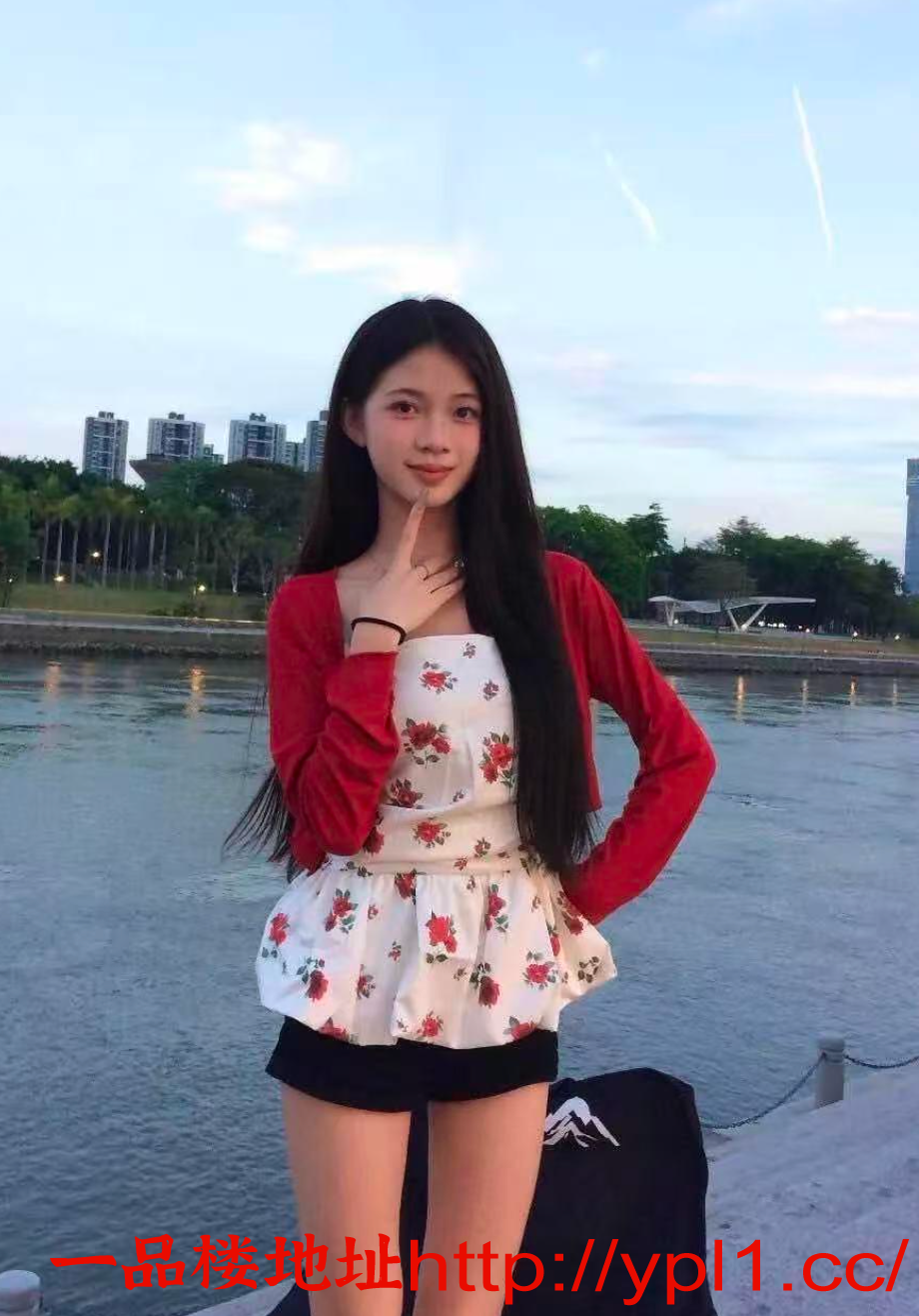 长腿美女小B很紧服务带劲操爽了