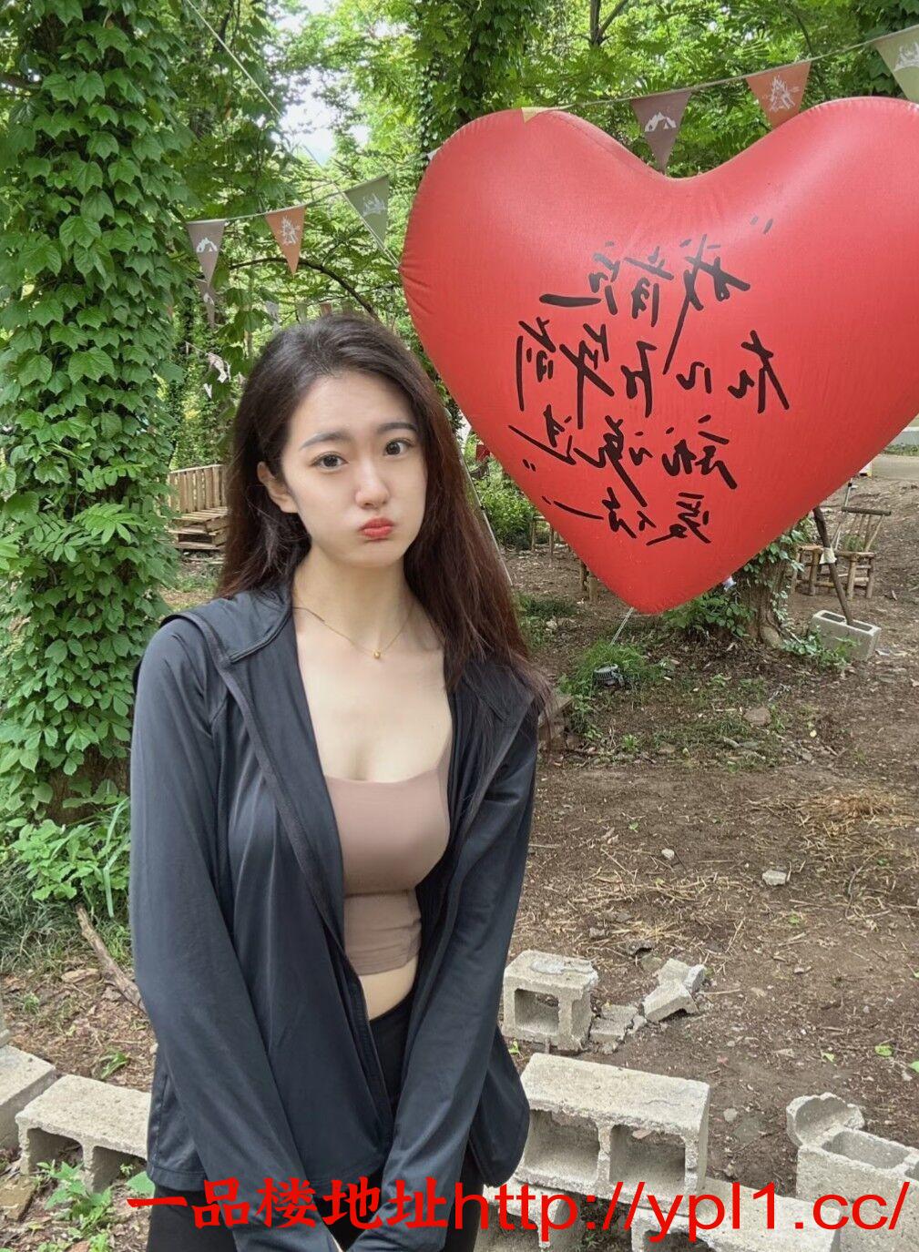 万柏林职御姐身材s刚下海