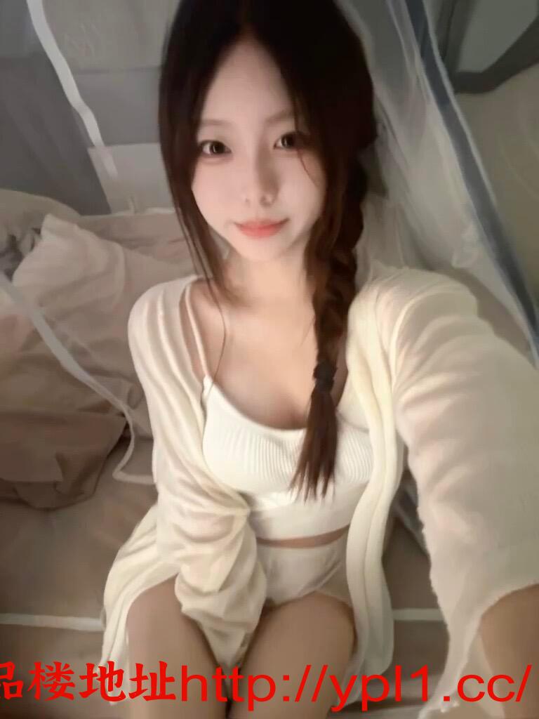 清纯美女听话乖巧（可外出）