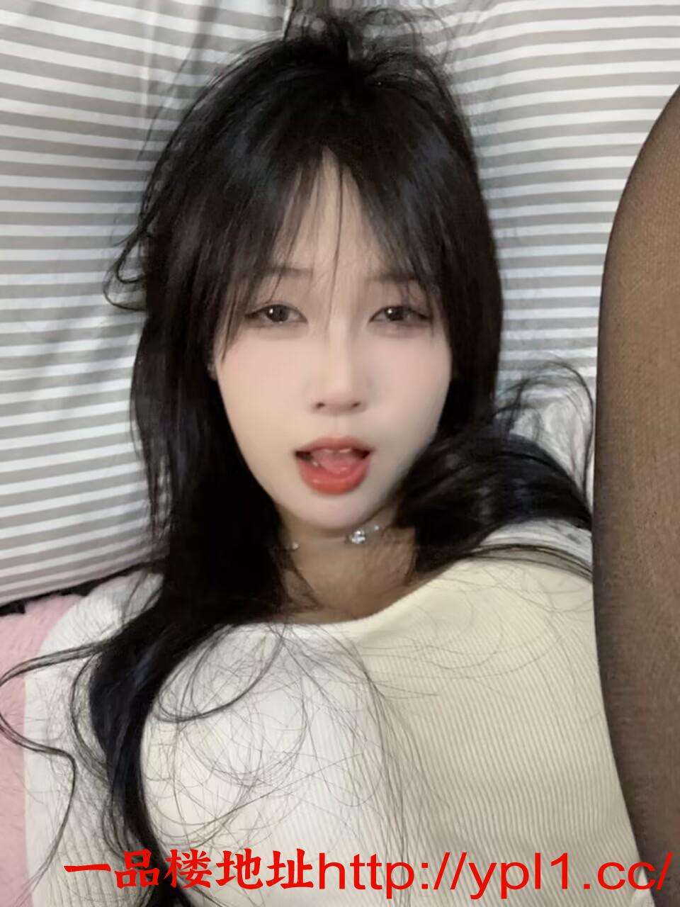 辣妹粉嫩姿势多已验证真人