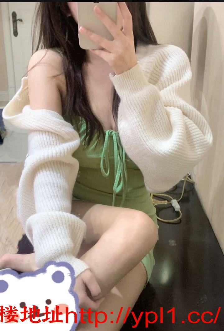 你的邻居小妹，年轻活好粉嫩逼紧水多