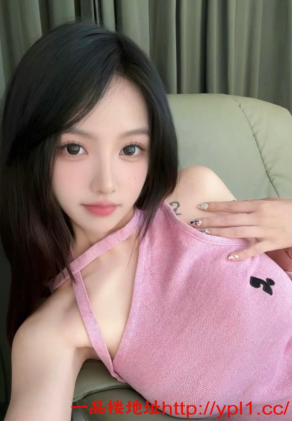 奶大温热湿润的小穴包裹感很强