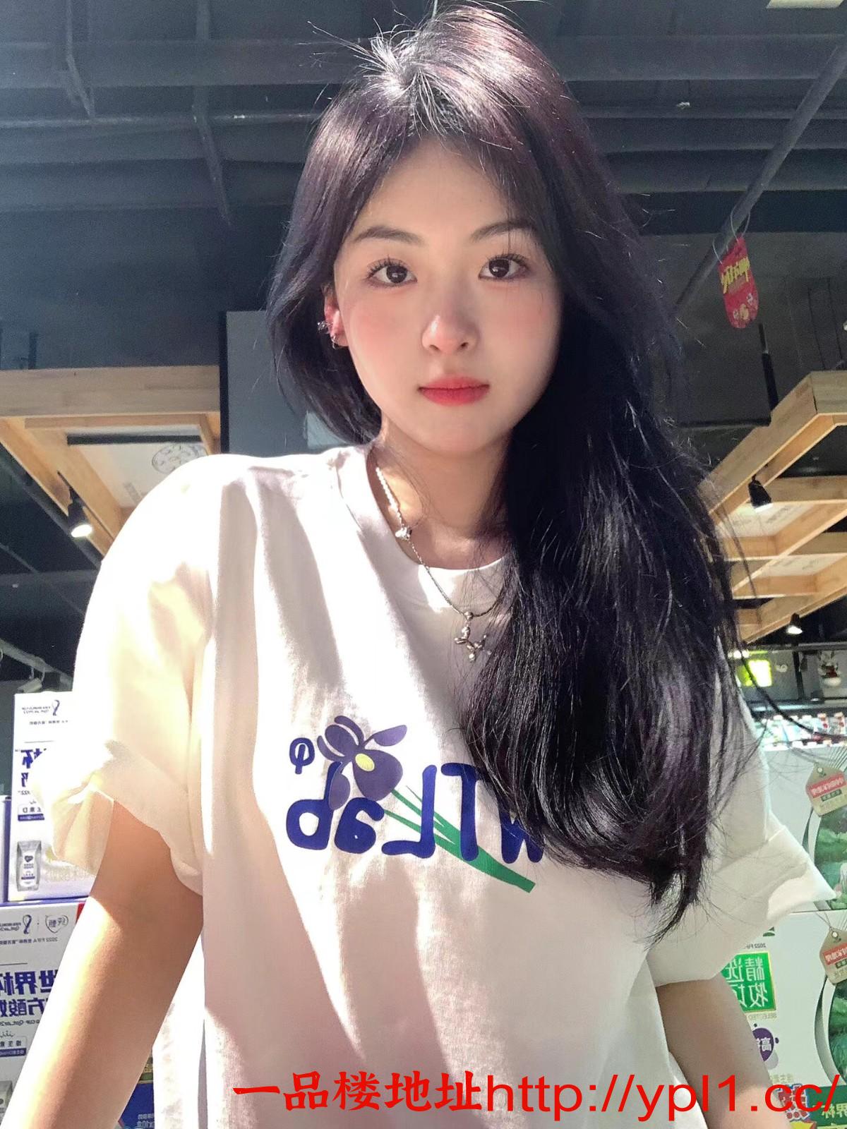 03后刚下海兼职蜜桃臀清纯性感妹妹逼紧拉丝真的粉