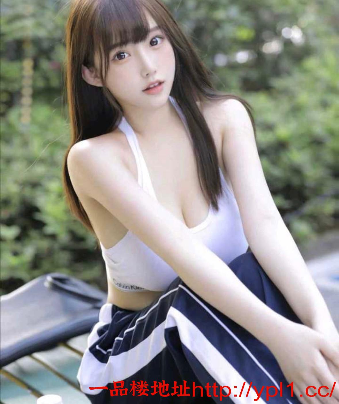 区极品小嫩妹三点粉嫩B紧水多舞蹈小师妹