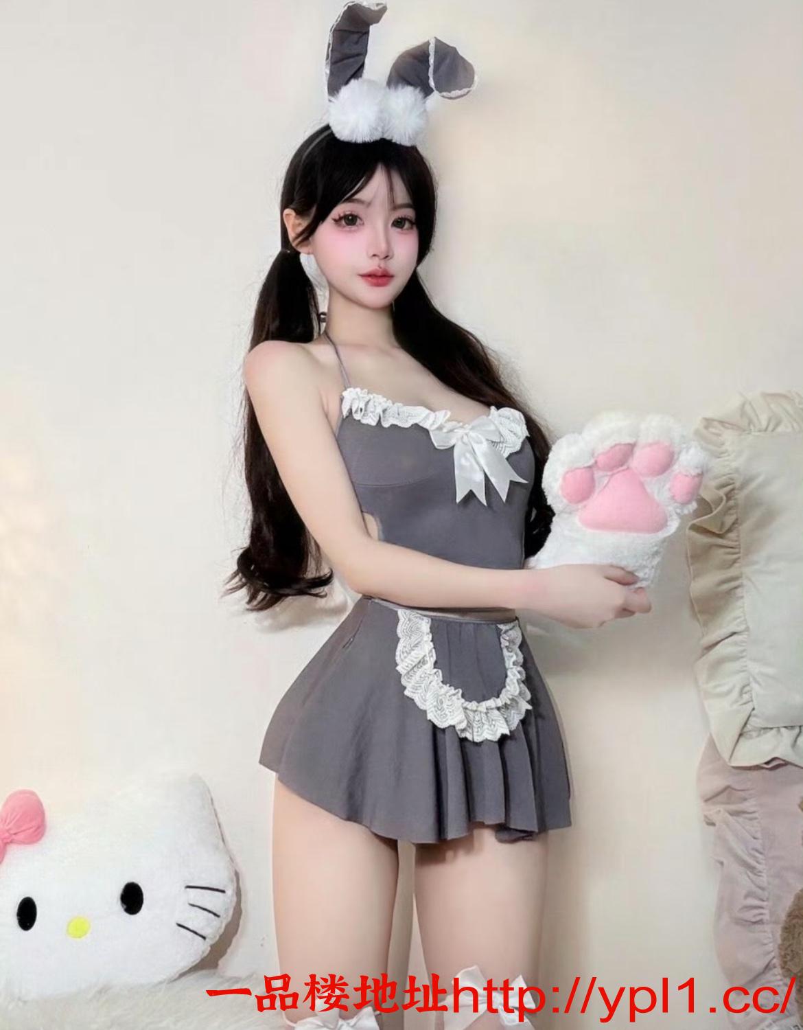 火辣御姐身材 胸大汁多