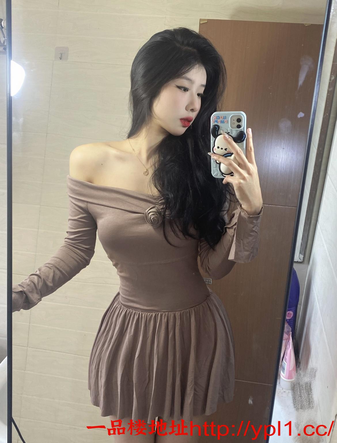 武侯区大胸性感诱人制服