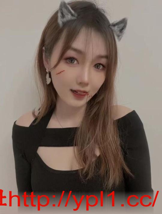 大胸尤物少妇小花