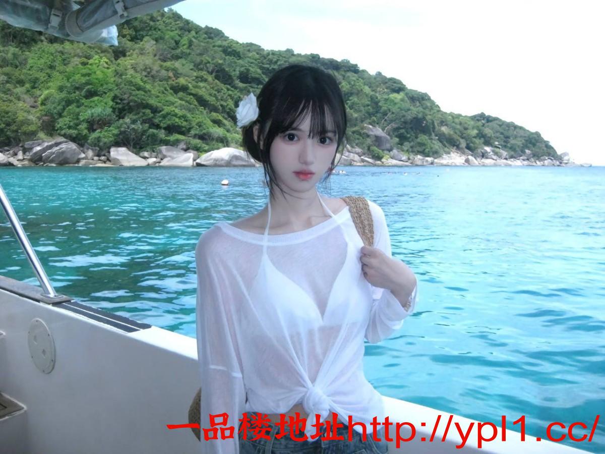 在校兼职女大学生