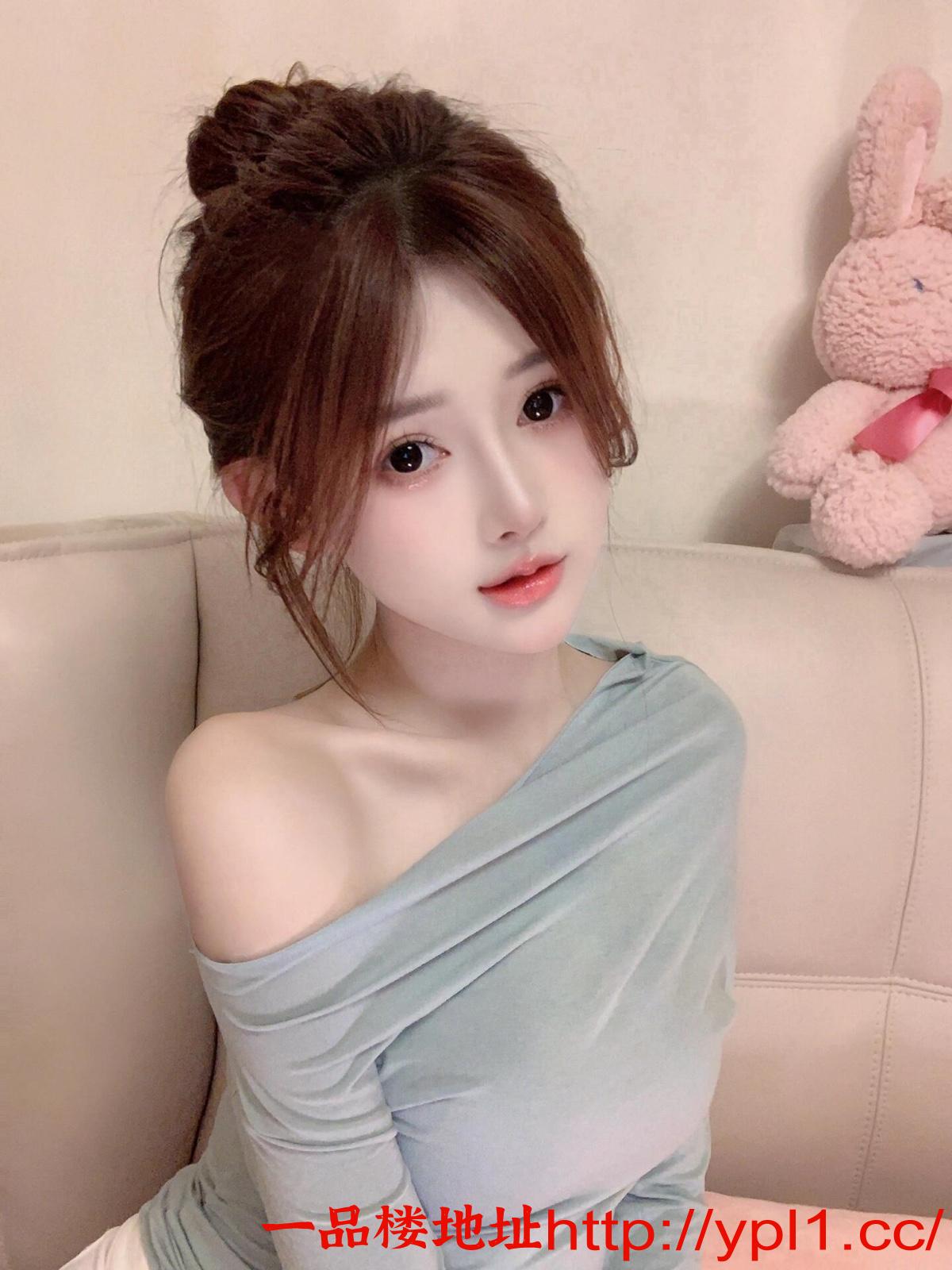 刚毕业的小姐姐水很多真嫩啊（可外出）