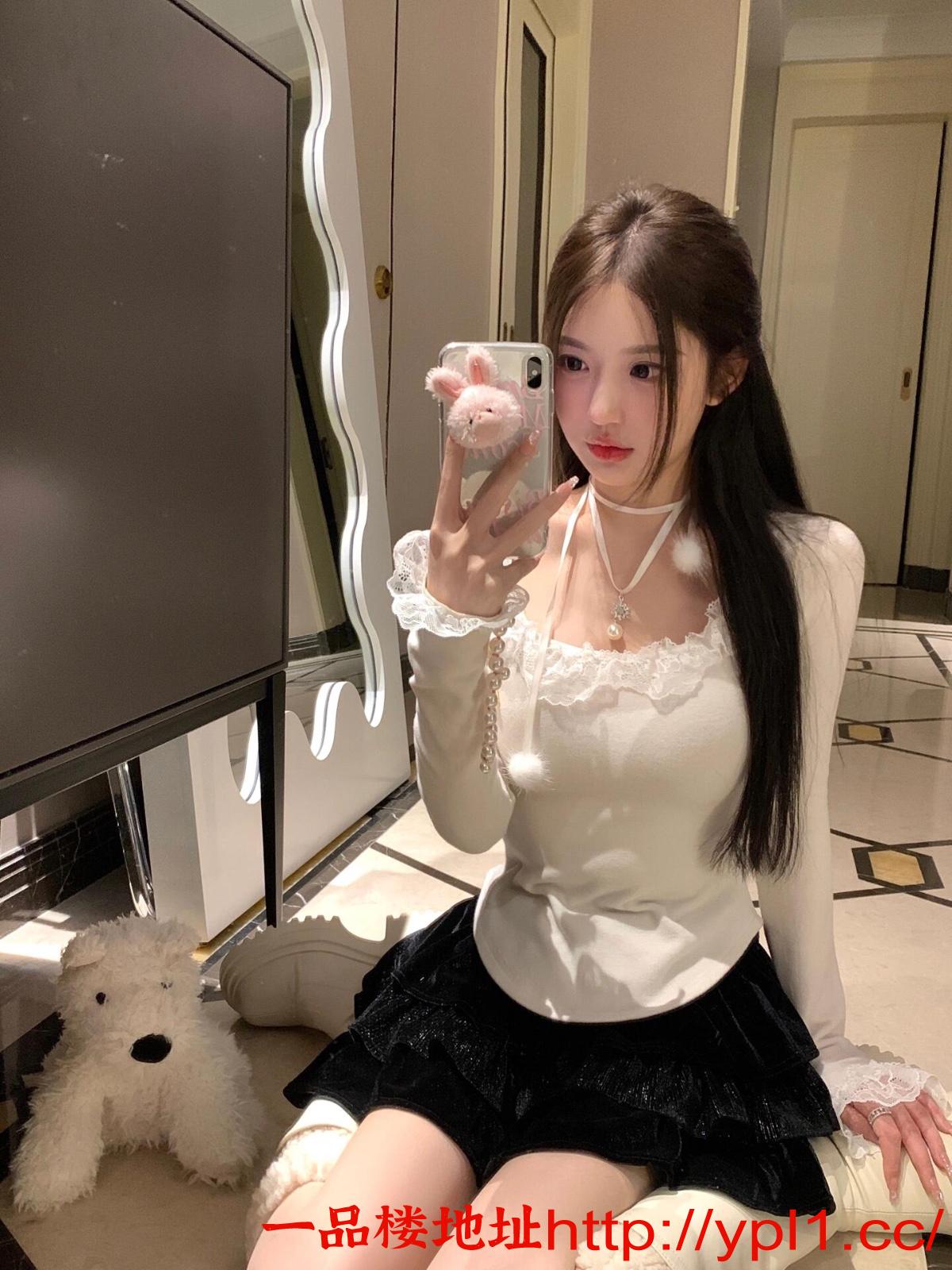 新鲜出炉的妹子逼紧很会叫（可外出）