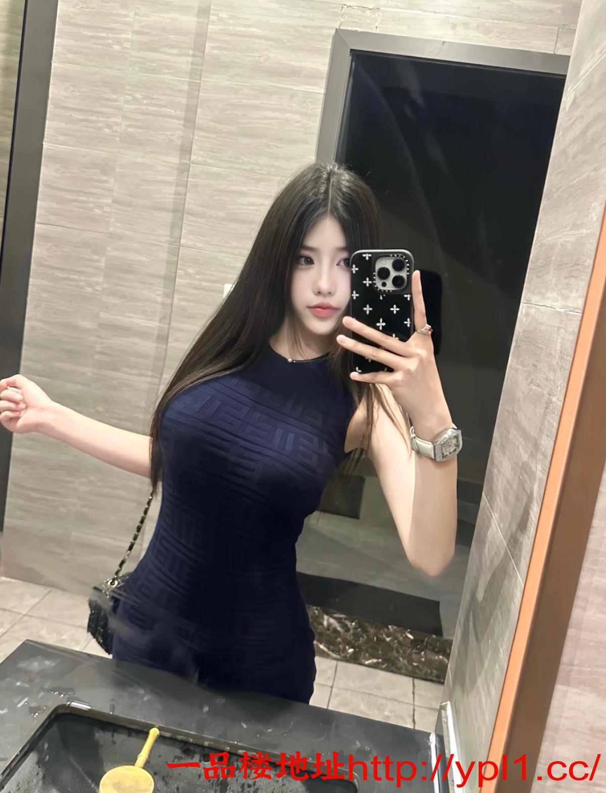 00后小妹妹刚毕业下海小穴很粉