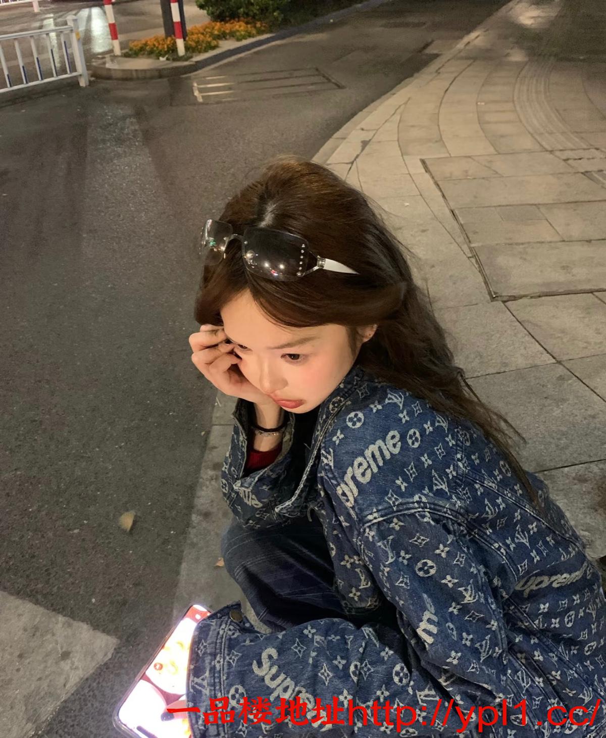 制服诱惑颜值性感妹子