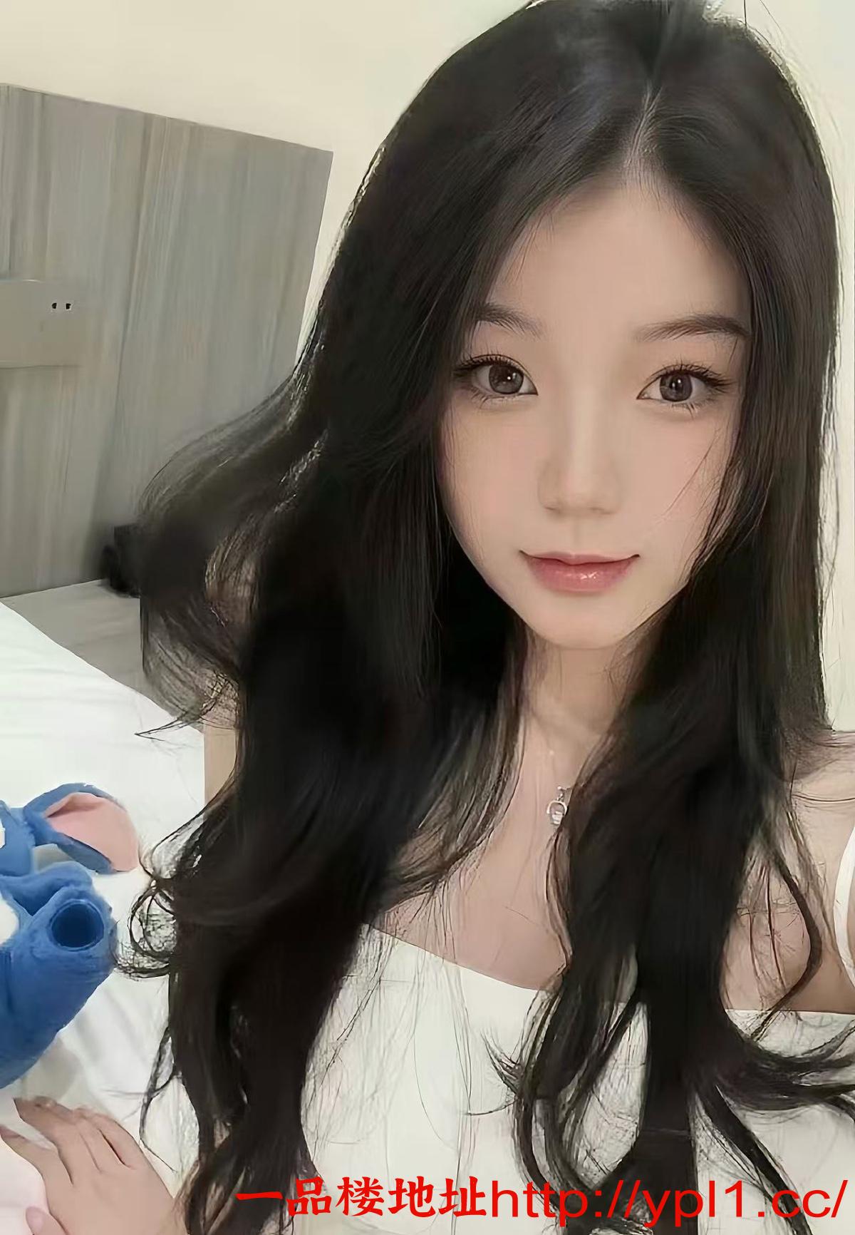 体验瑜伽老师s身材蜜桃臀