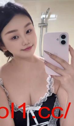 性感丰乳活好小甜妹