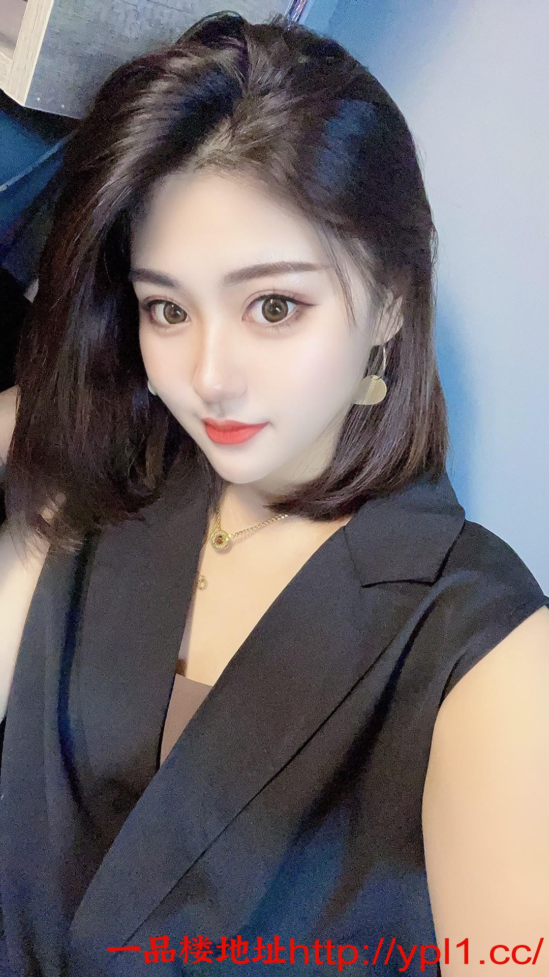 刚出道粉鲍小妹会夹会叫会潮喷