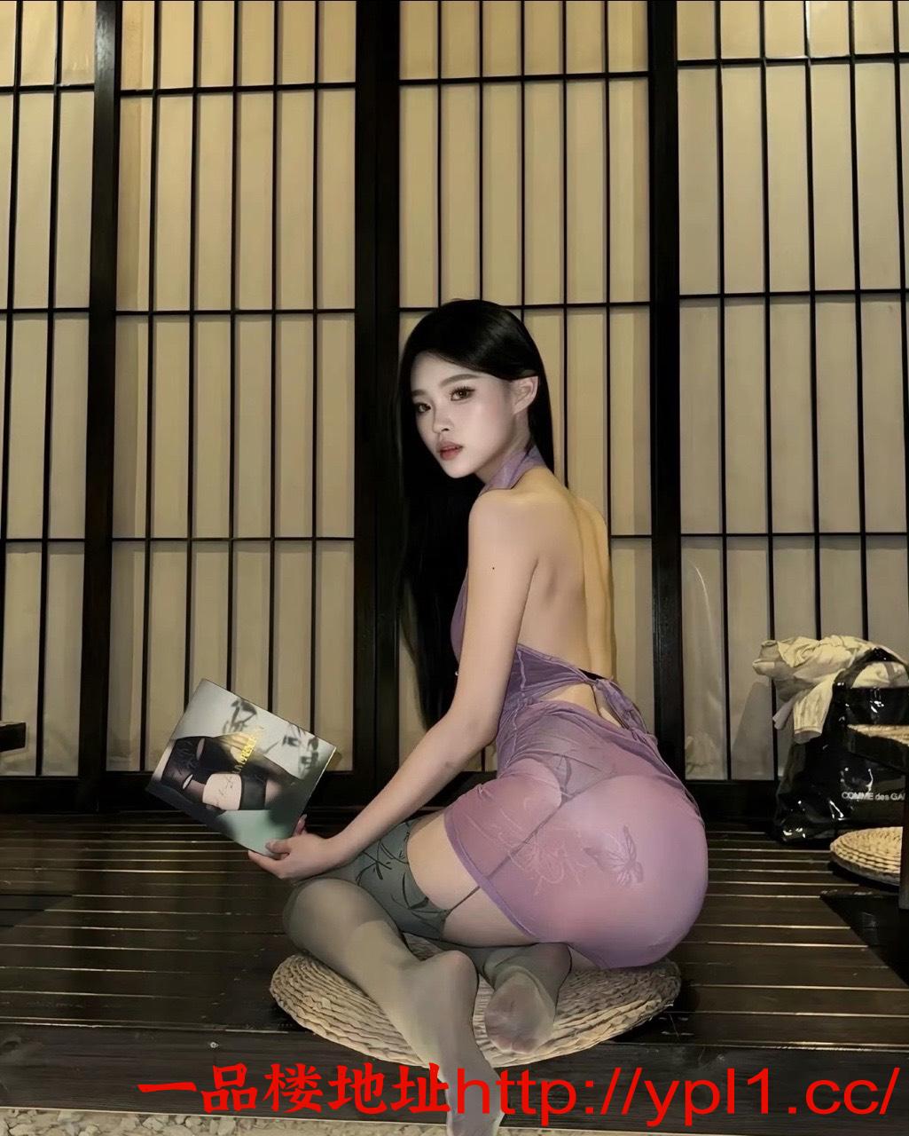 风骚大胸翘臀老师