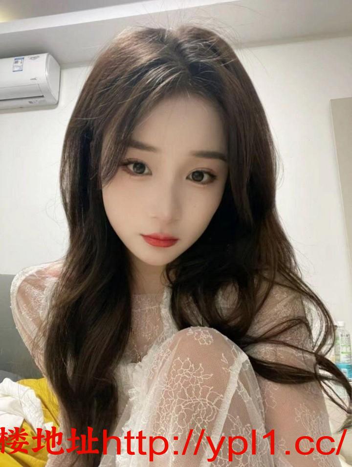 私人订制极品豪乳学生妹