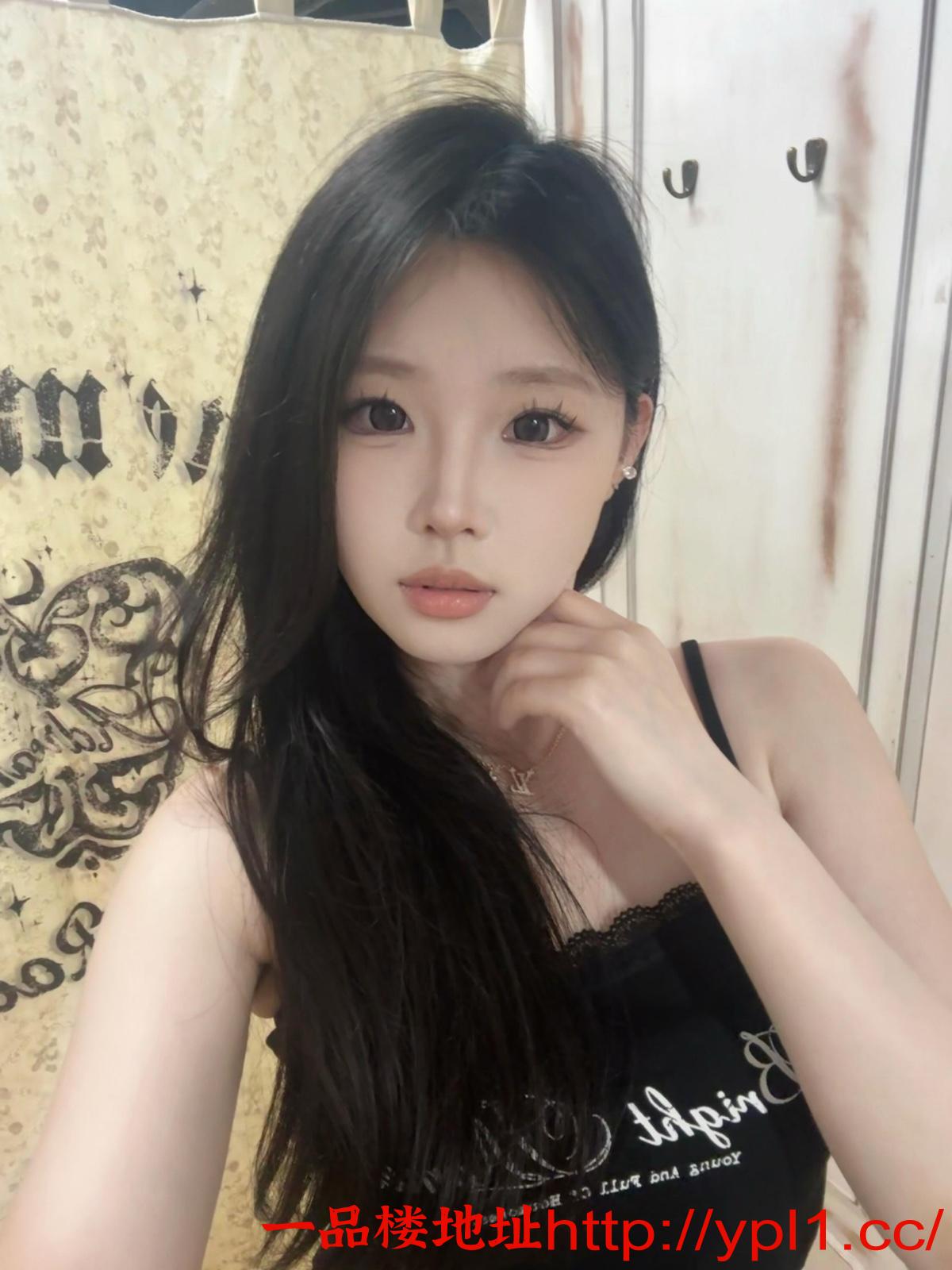 市白云区性感粉嫩身材非常棒的清纯美女