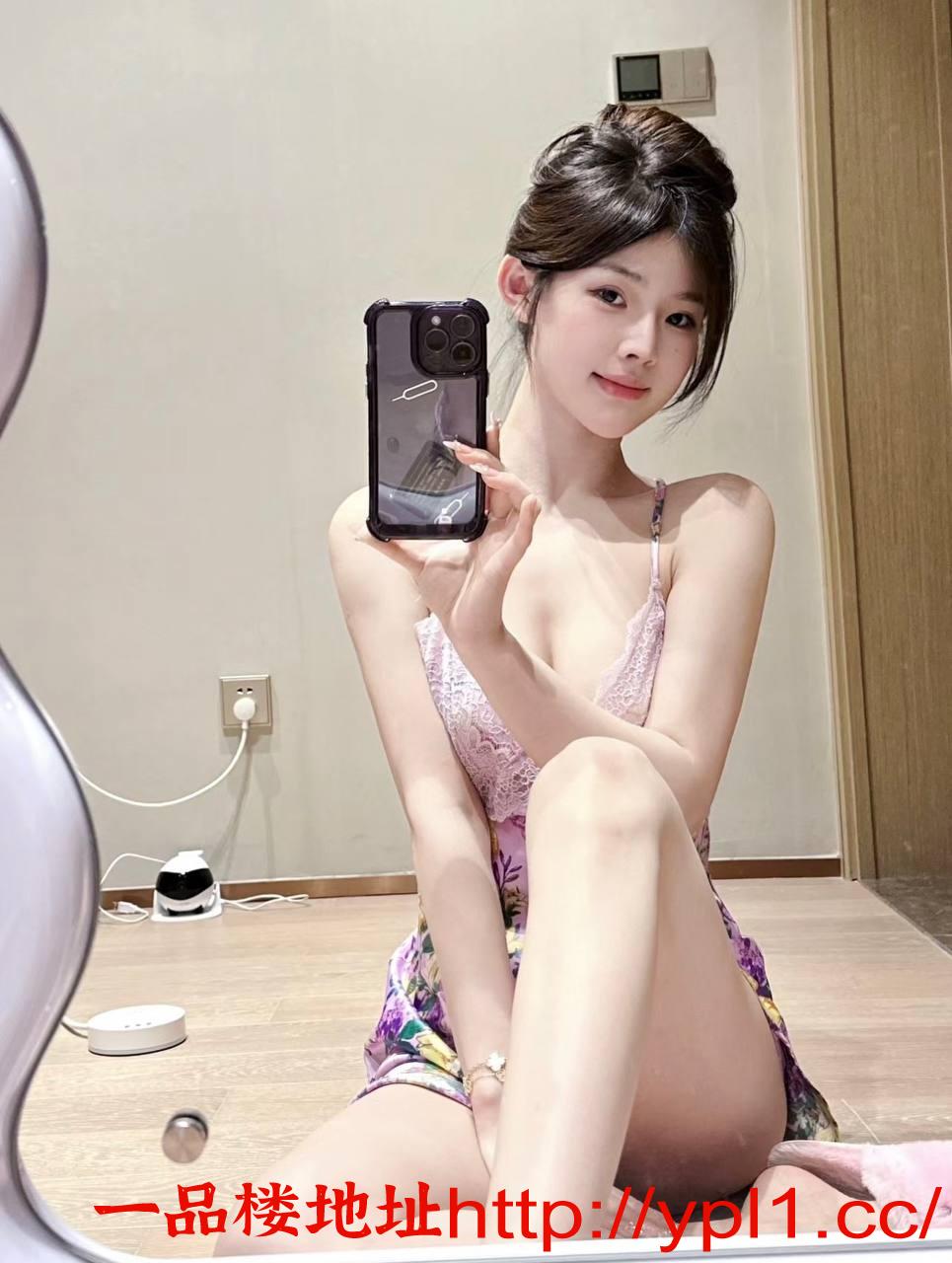 重庆刚下海大学生大奶翘臀逼紧会舔会夹体验感拉满