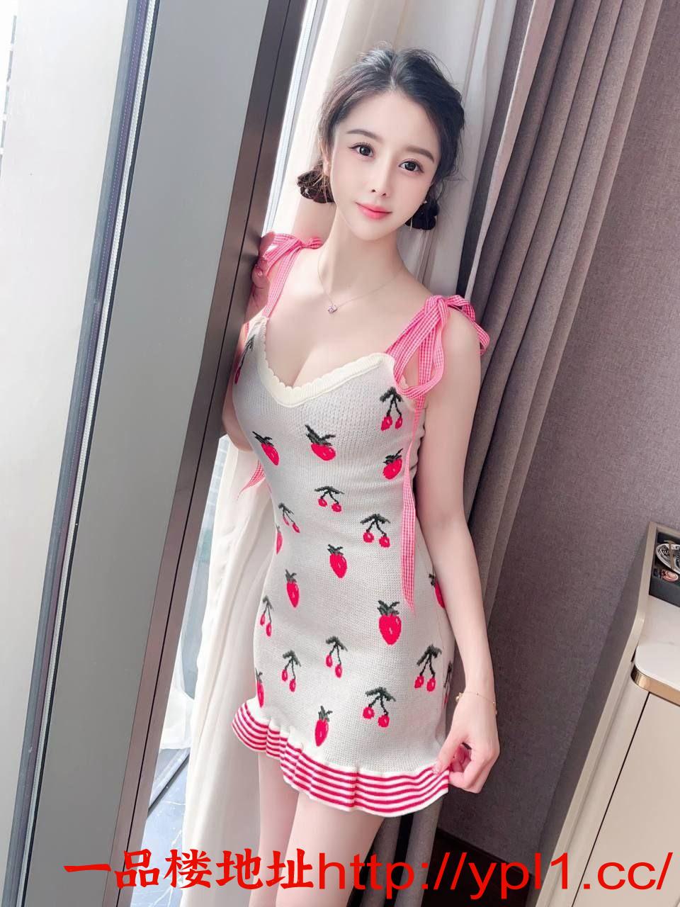 白嫩骚妹超紧水多