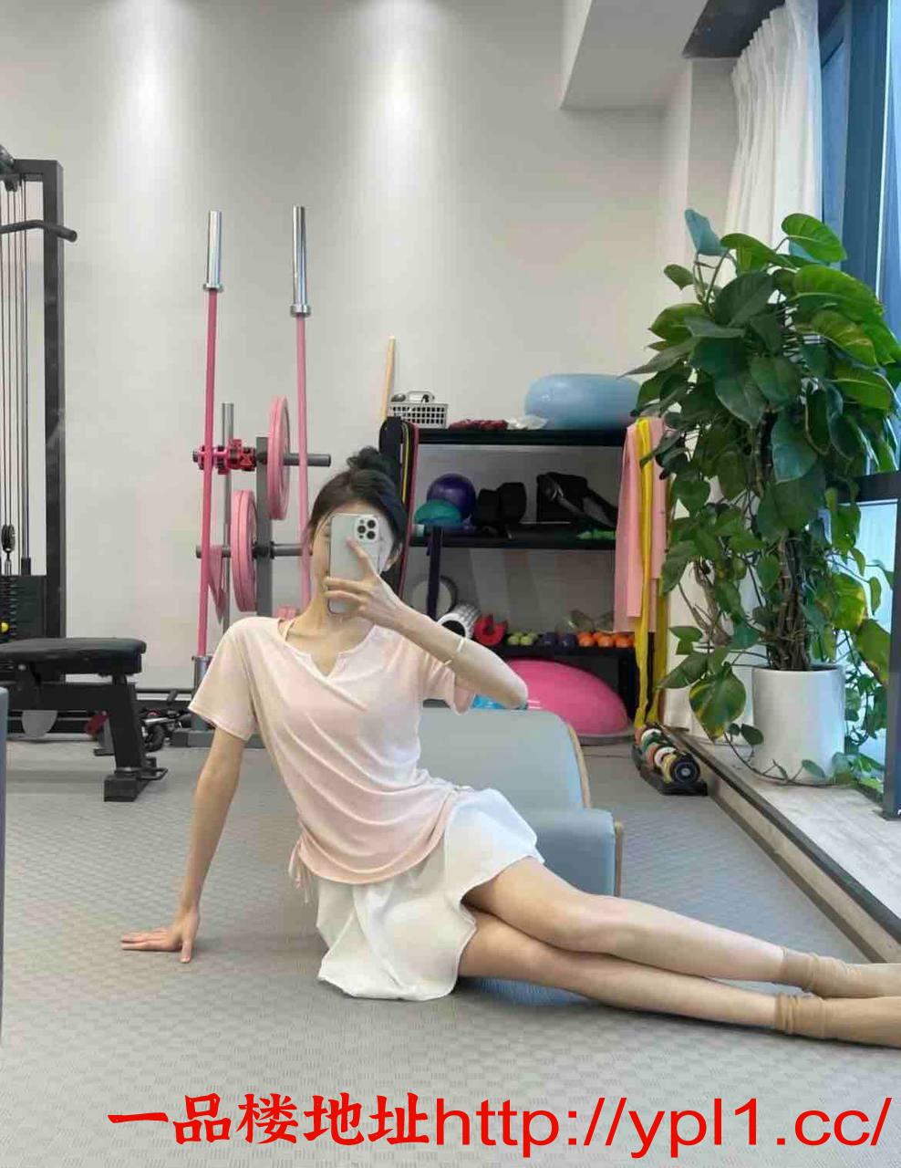 四川幼师小妹敏感易高潮会舔可内射真人已体验