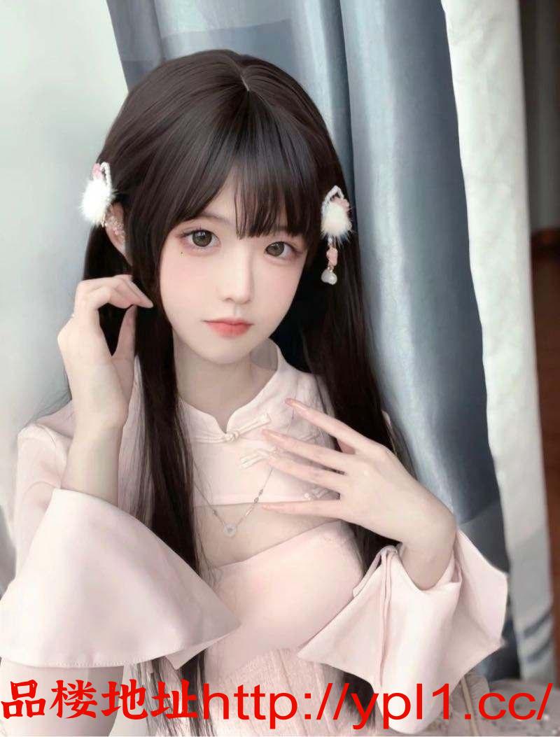 清纯温柔粉乳小逼妹妹