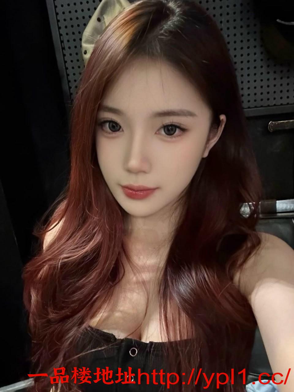 纯欲美女老师制服诱惑逼易喷