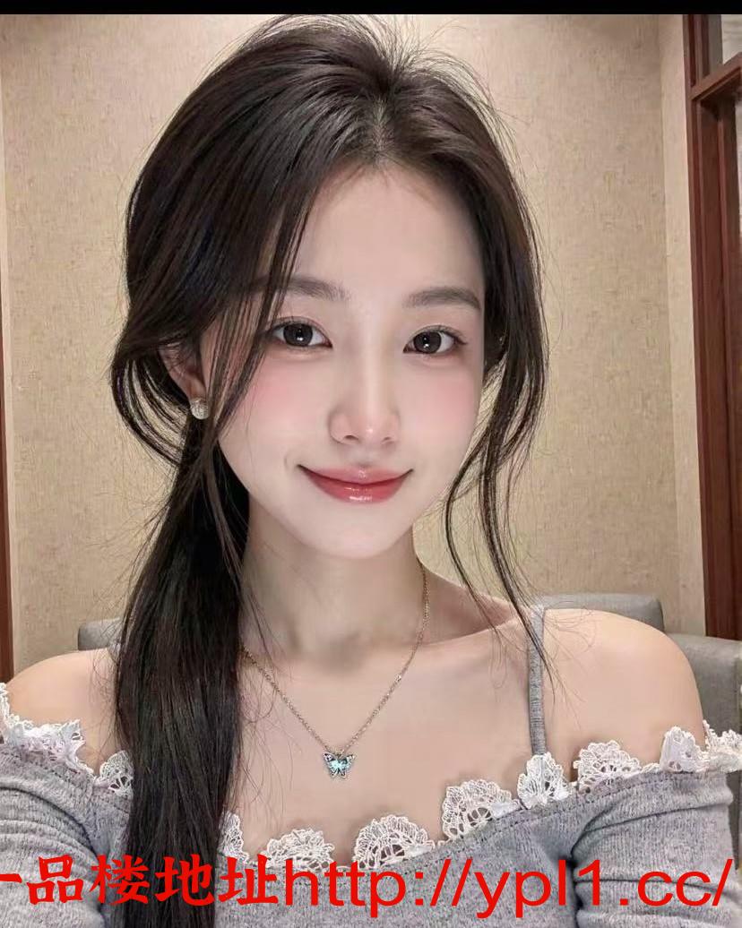 翘臀小妹D杯奶子嫩穴超爽