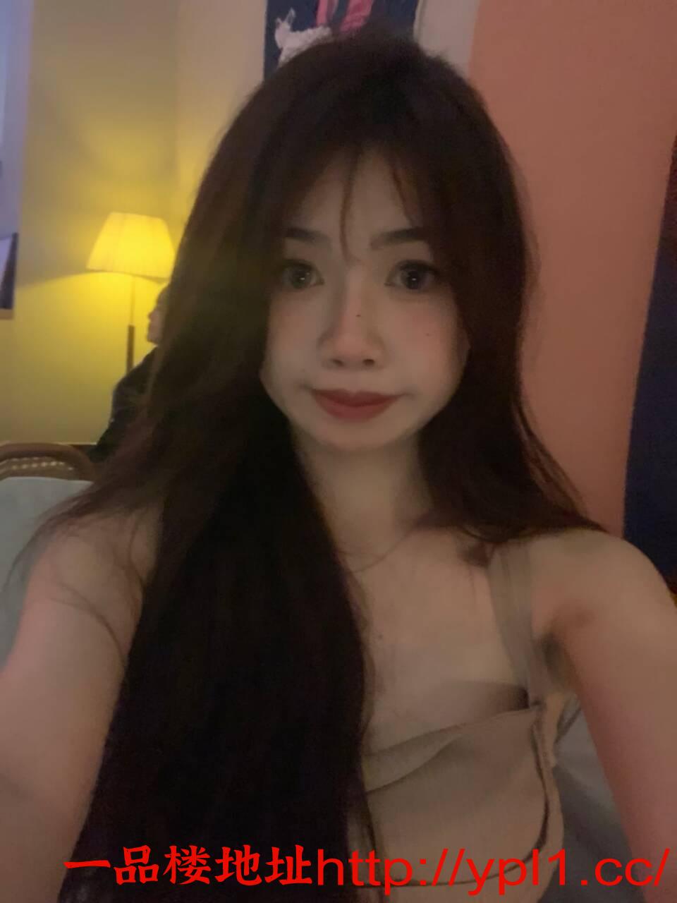 极品粉嫩乖巧听话小学妹