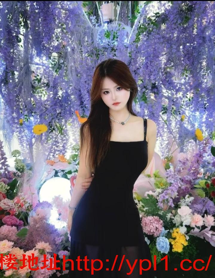 三点粉嫩的女友型水汪汪