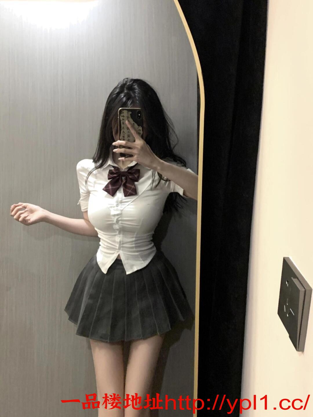 妹妹开朗活泼粉逼紧致像吸盘