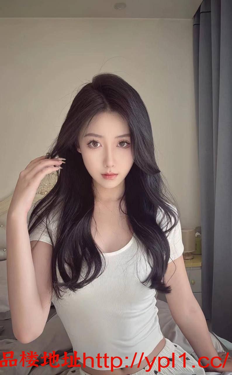 小嫩妹黑丝操到高潮会叫爸爸