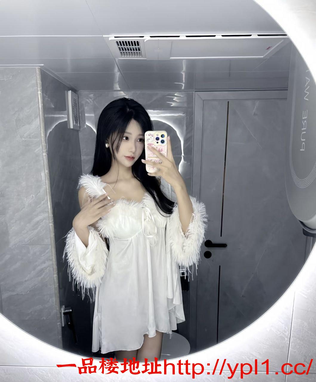 兼职性感丰满骚妹服务非常棒