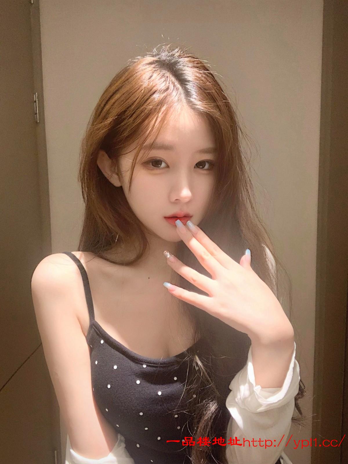 纯天然下面很滋润的妹妹