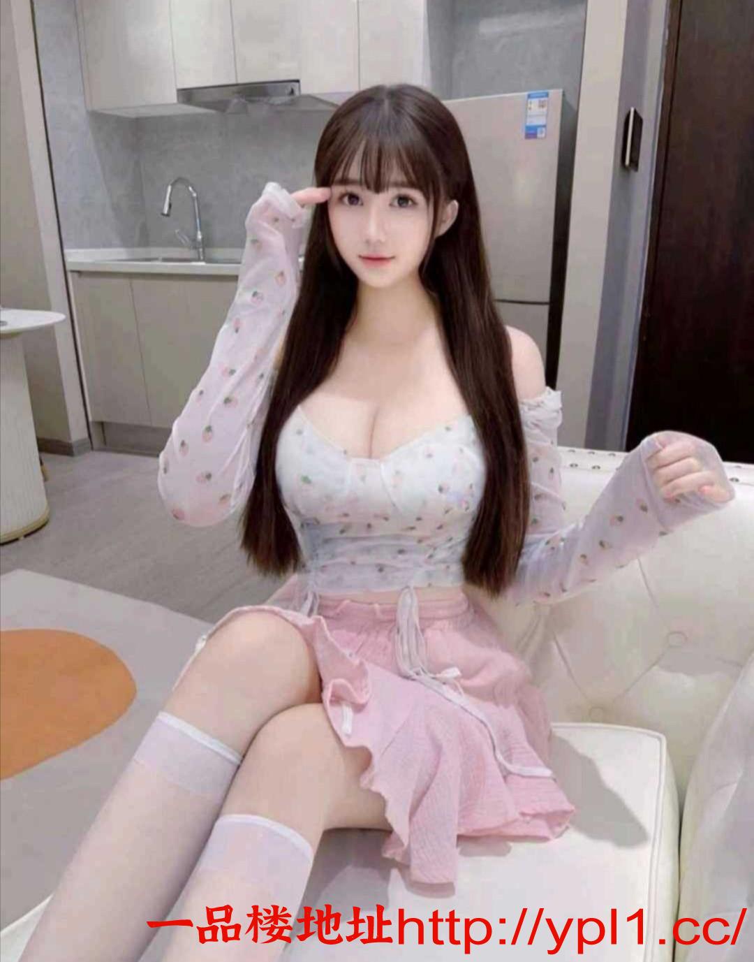 刚出道的妹子 奶子坚挺雪白 体验极佳