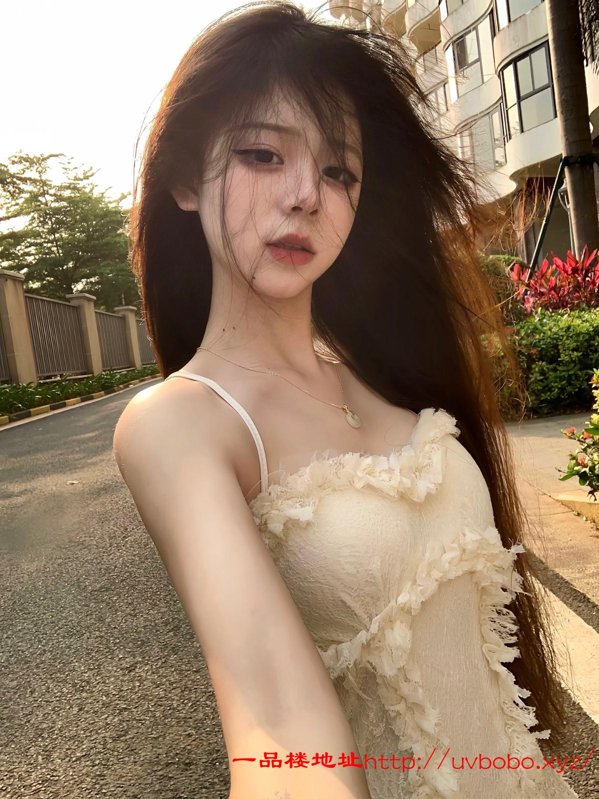 胸大粉嫩可爱水多小萝莉水多