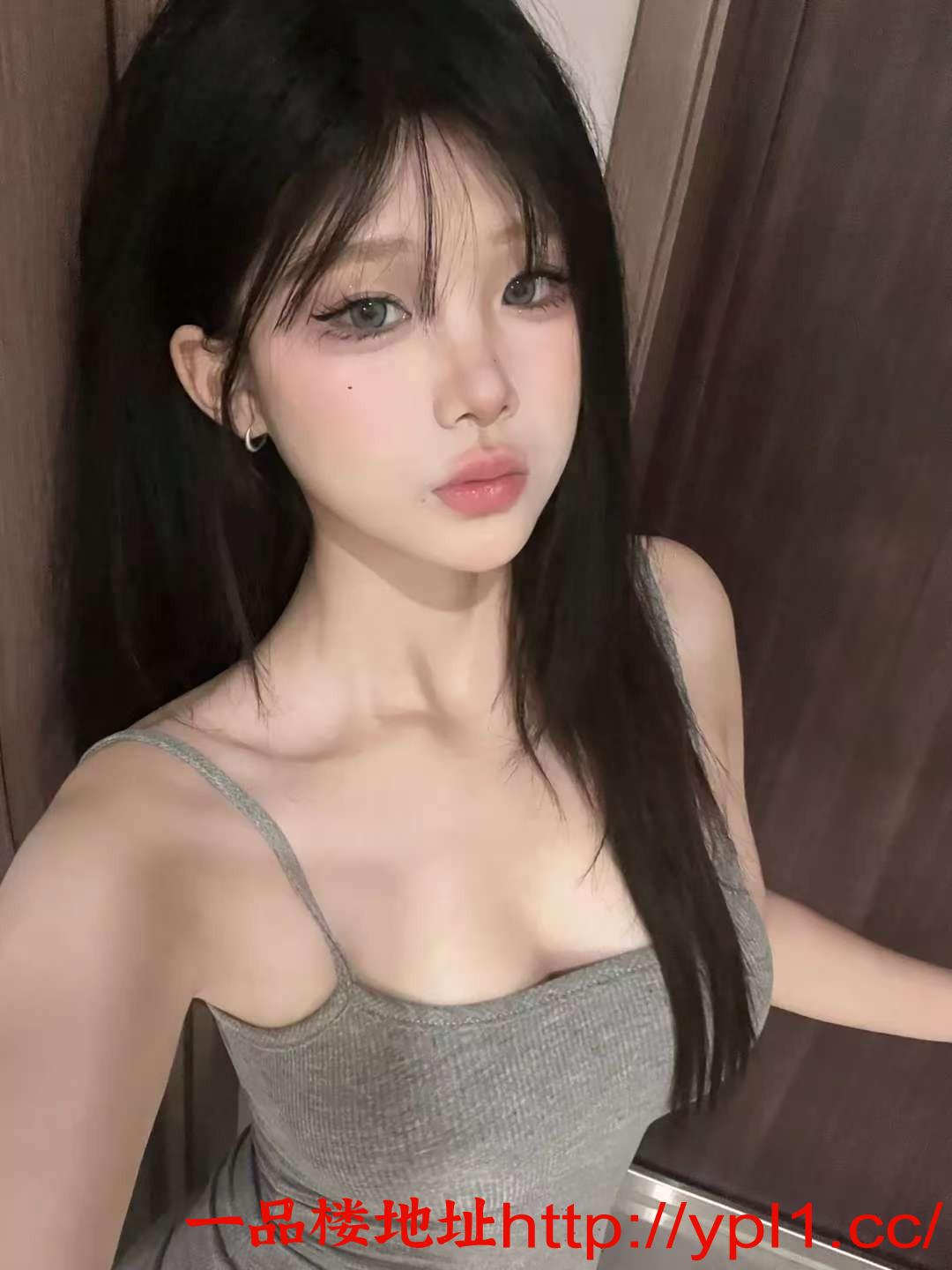 区老师粉嫩鲍鱼蜜汁泛滥