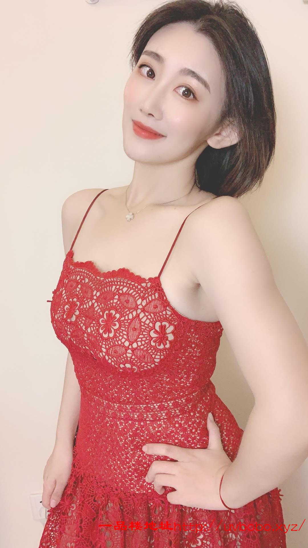 妹妹身体很香 可舔逼 舔一下喷水了