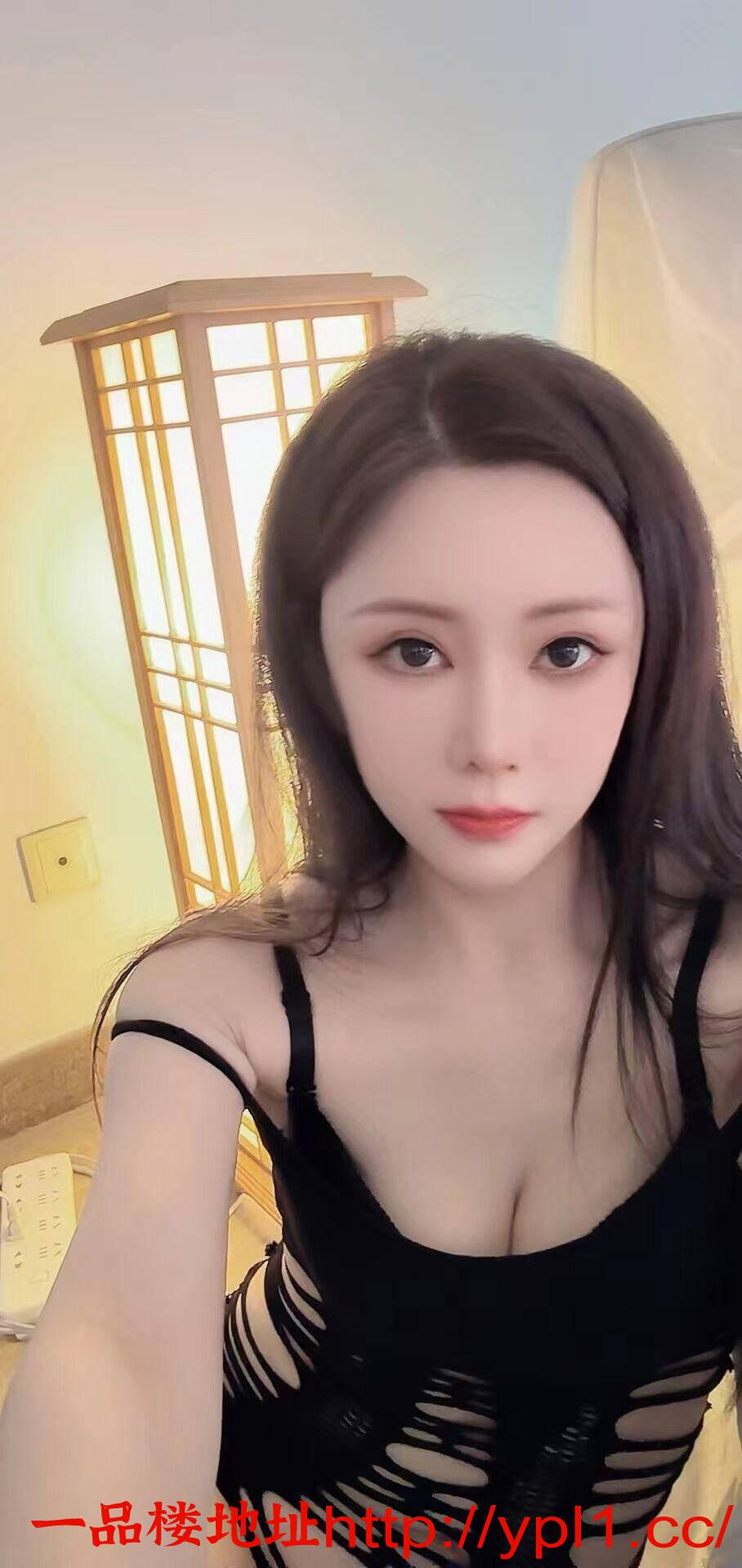 性感辣妹各种制服诱惑