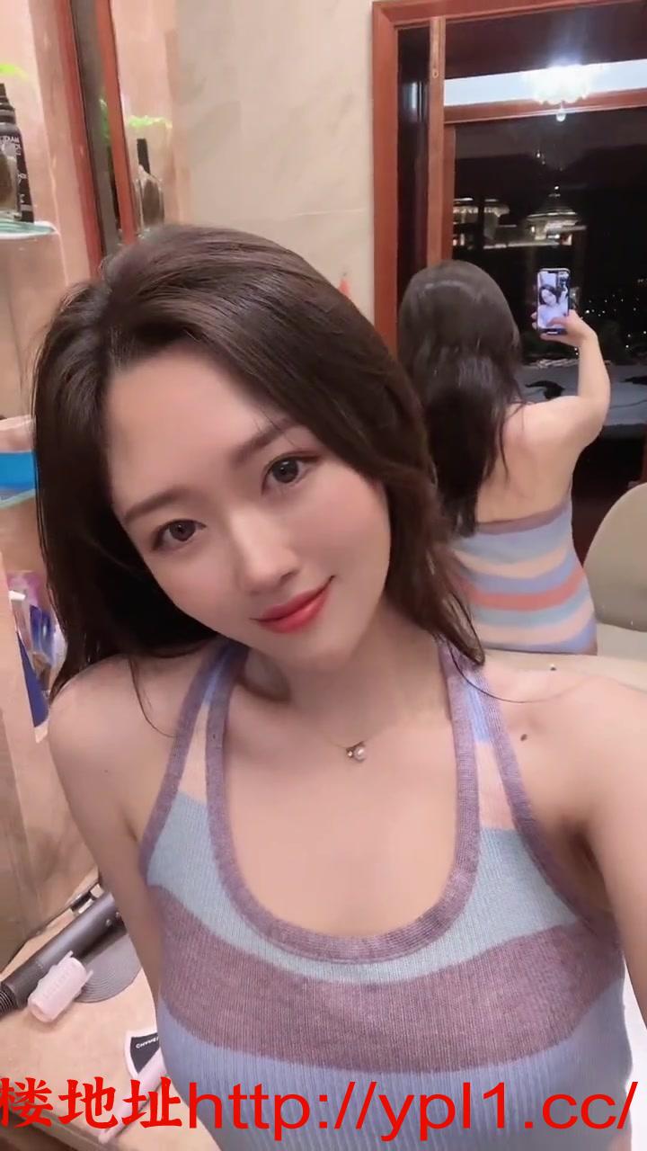 市妹子性格开朗，态度很好