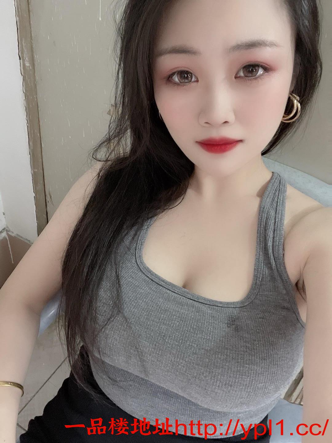 爆乳大灯妹妹活好