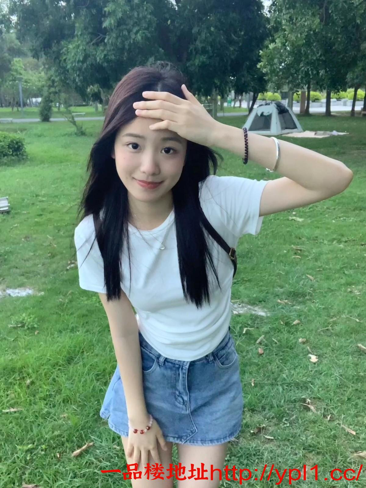 校学妹兼职鲍鱼粉嫩(可外出)