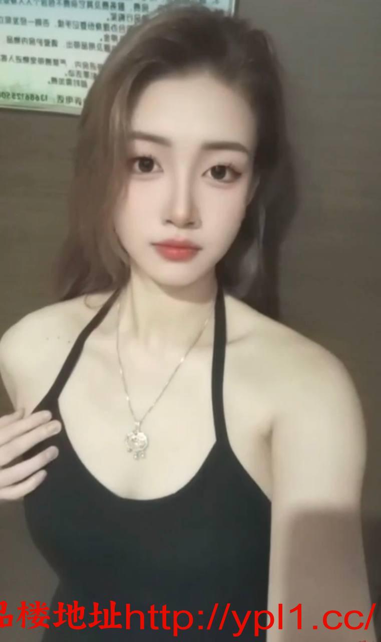 嫩模制服诱惑 欲罢不能