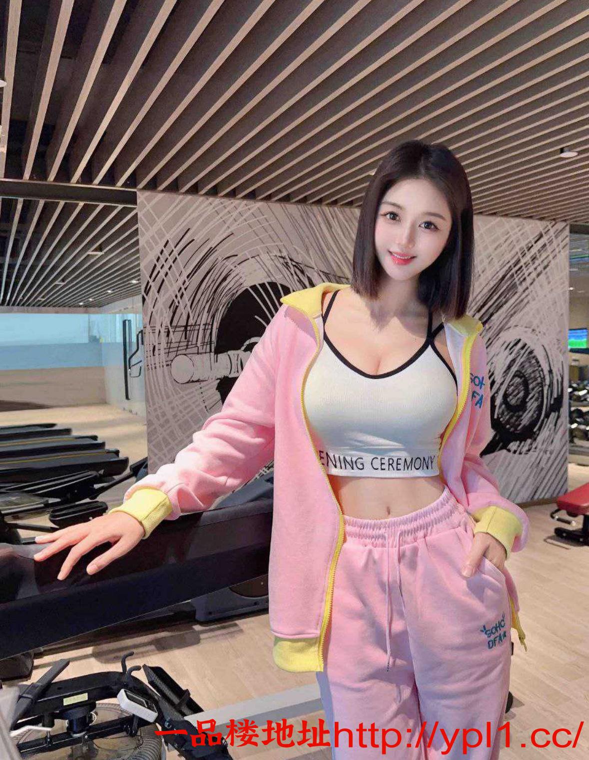 极品一字马瑜伽兼职孜舒